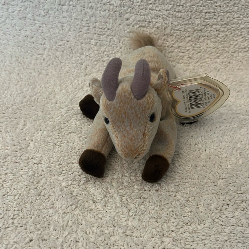 Beanie baby goatee